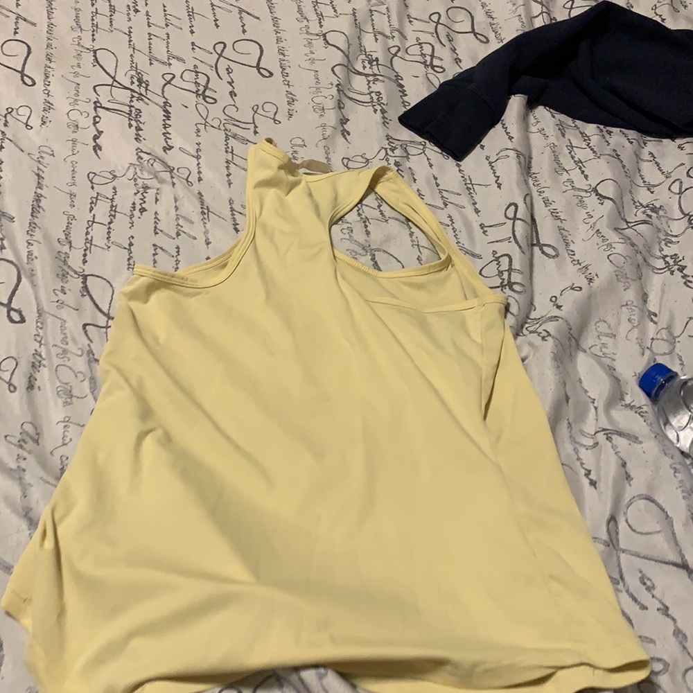 Yellow Razorback T - Picture 2 of 2